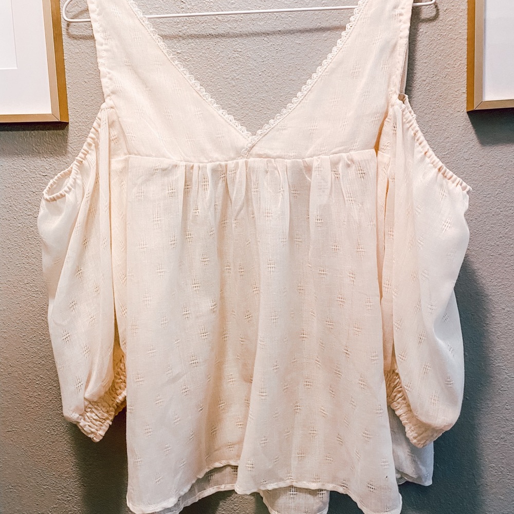Off the Shoulder Linen White Top